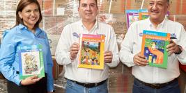 La Secretaría de Educación y Deporte (SEyD), en coordinación con Servicios Educativos del Estado de Chihuahua (SEECH), inició la distribución de los Libros de Texto Gratuitos para el ciclo escolar 2025-2026 en educación Básica, con un total de 4 millones 651 mil 582 ejemplares que serán entregados.