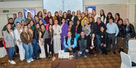 Con el propósito de fortalecer la atención educativa en las zonas de mayor movilidad del estado, Servicios Educativos del Estado de Chihuahua (SEECH) arrancó formalmente el ciclo escolar migrante 2026, con una reunión estatal de docentes que operan en esta modalidad educativa.