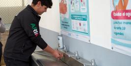 La Secretaría de Educación y Deporte (SEyD), junto con el Fondo de las Naciones Unidas para la Infancia (Unicef), beneficiaron a mil 227 estudiantes con el programa “Enfoque Tres Estrellas”.