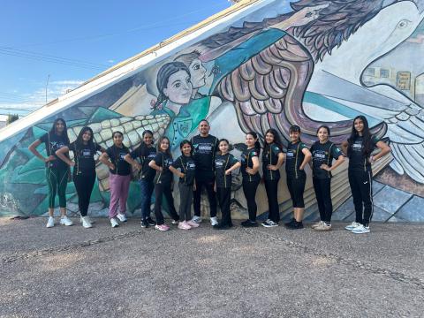 El grupo infantil de danza folklórica de la Misión Cultural Rural No. 169, del municipio de Carichí, participará en el Segundo Festival Anual Folclórico en Los Ángeles, California (2nd Annual Los Angeles International Folk Festival).