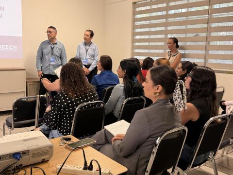 Servicios Educativos del Estado de Chihuahua (SEECH), a través del Departamento de Consejos de Participación Escolar y Atención a Madres y Padres de Familia, durante el presente mes capacitará a las y los integrantes de las mesas directivas de Educación Básica en la entidad.