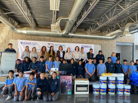 Servicios Educativos del Estado de Chihuahua (SEECH) y la Fundación del Empresariado Chihuahuense (Fechac)