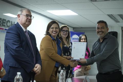 La Secretaría de la Función Pública (SFP) otorgó la certificación en el Estándar de Competencia EC0500 “Acción con Legalidad y Prevención de la Corrupción en el Sector Público”, a personal de Servicios Educativos del Estado de Chihuahua (SEECH).